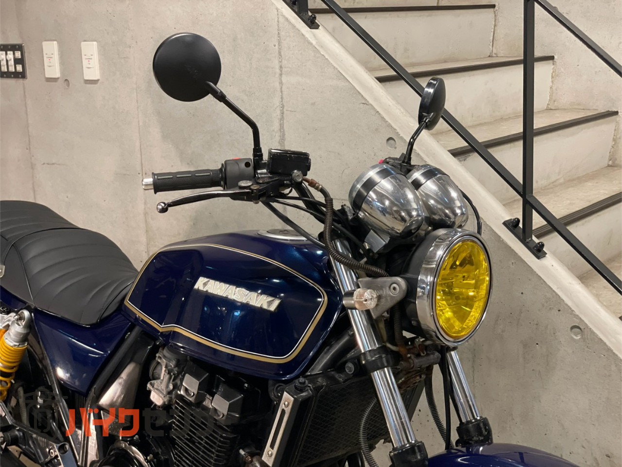 カワサキ ZRX400 MK2カラー ショート管 タックロールシート