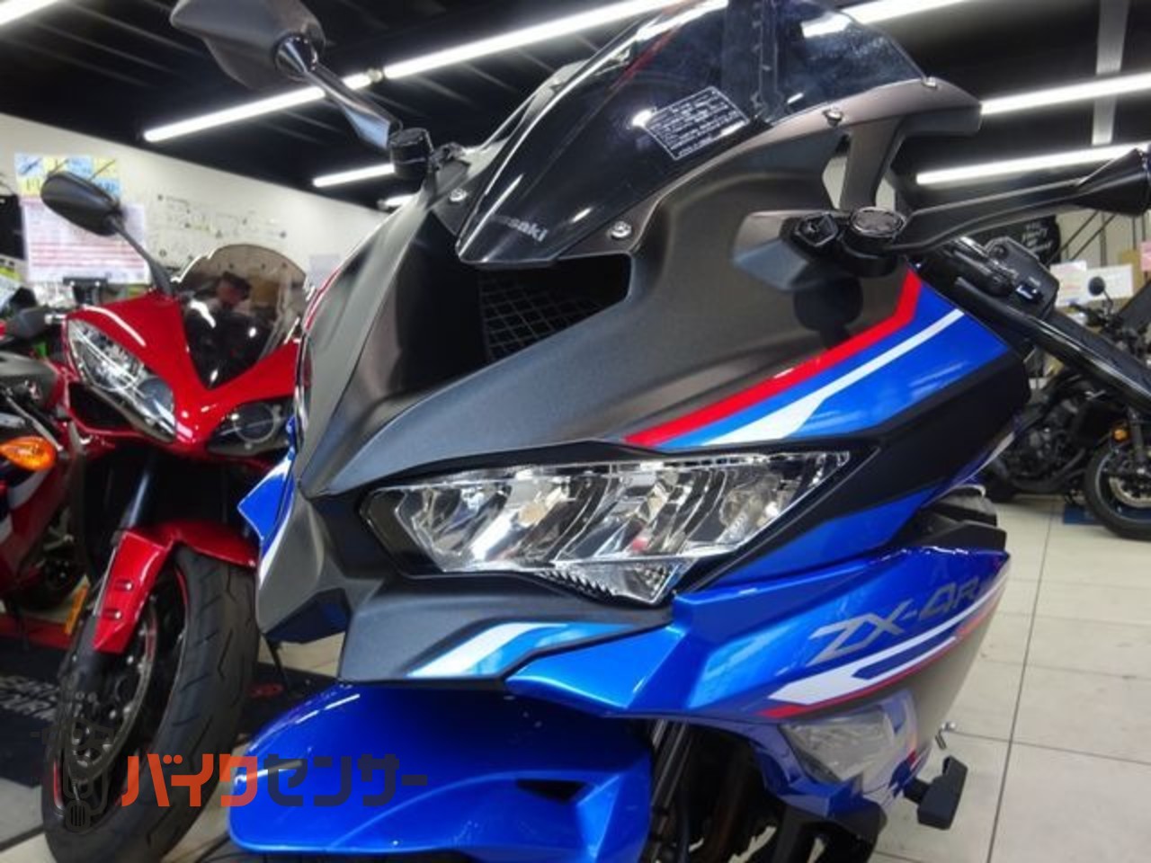 カワサキ ZX-4R [スペシャルエディション] NINJA ZX-4Rse エンジン
