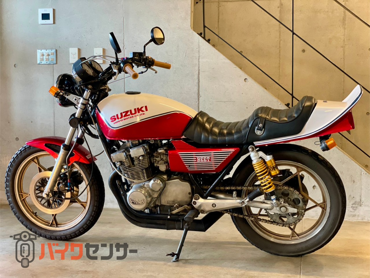 gsx400f/fs 外装セット　塗装ベース　beet スズキ GSX400F 白赤 マーシャル UP絞りハン カワグチシート 集合管