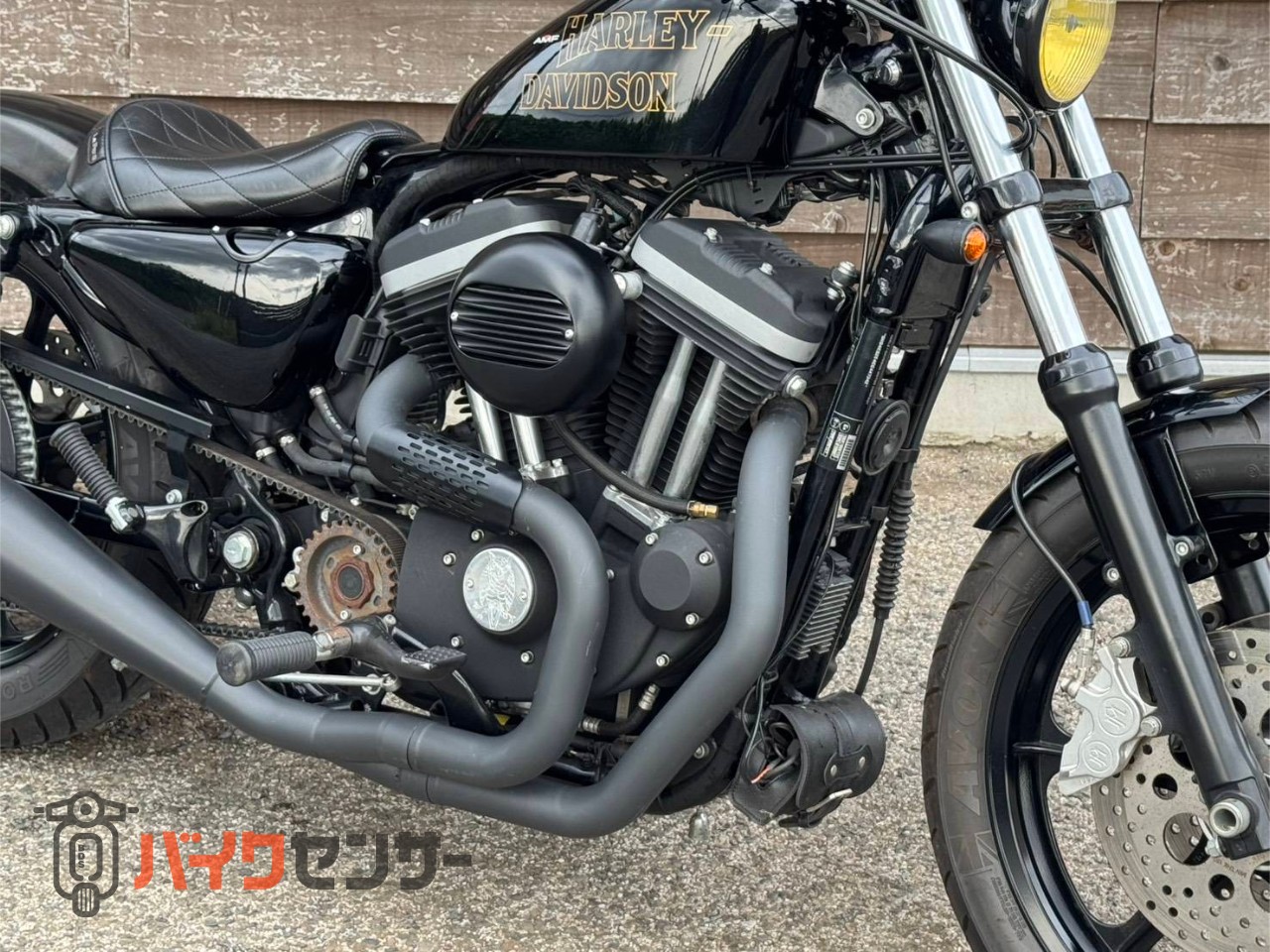 ハーレーダビッドソン XL883R エンジン動画あり DLIVEフルエキマフラー
