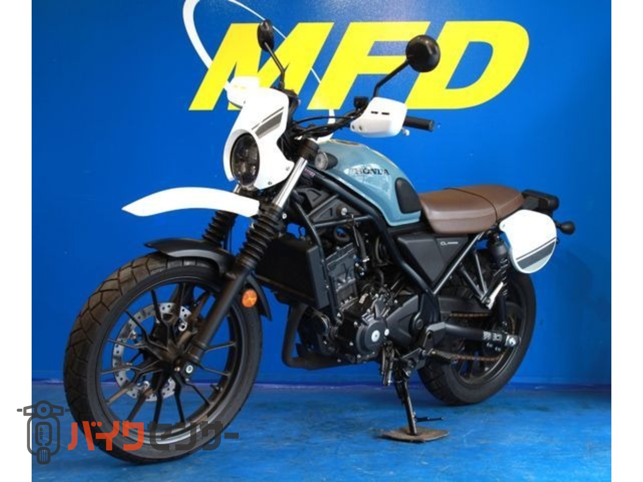ホンダ CL250 [S0804305026] 純正アクセサリー外装を多数装着して個性