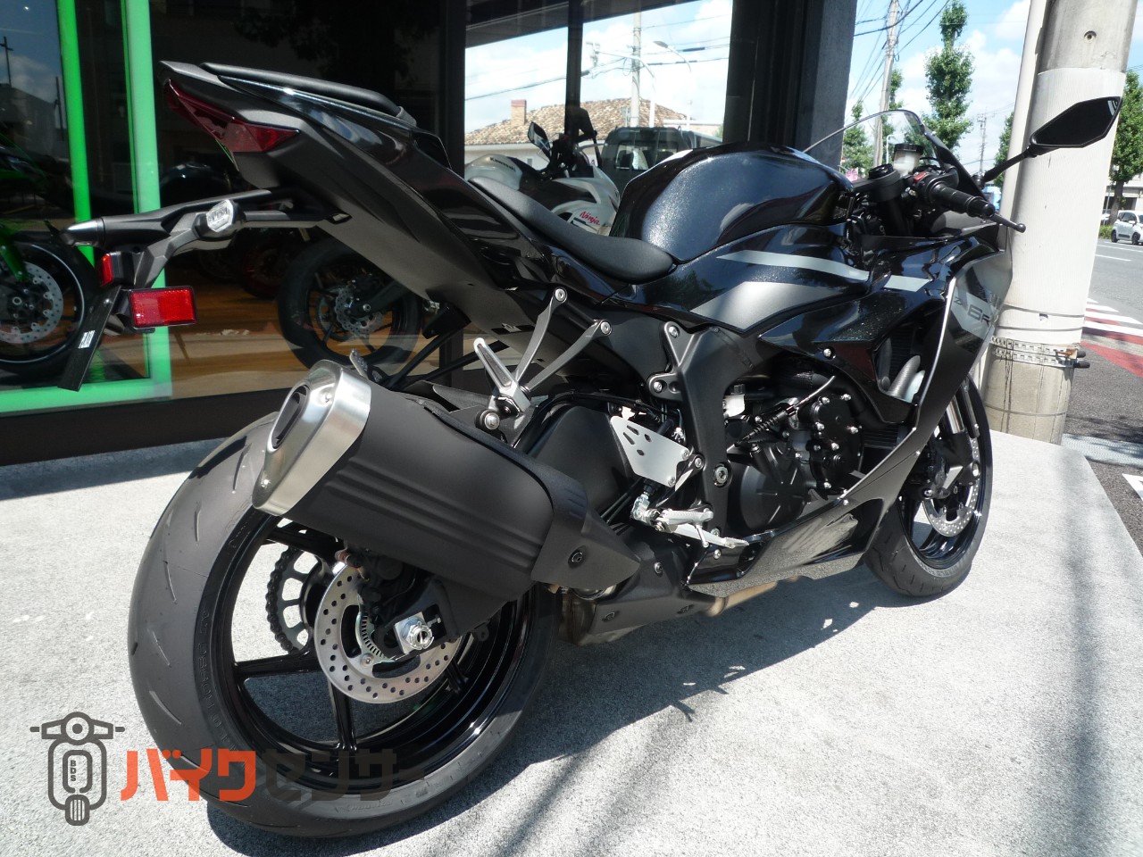 カワサキ Ninja ZX-6R 2026年 グレー×ブラック B694066| BDSバイクセンサー