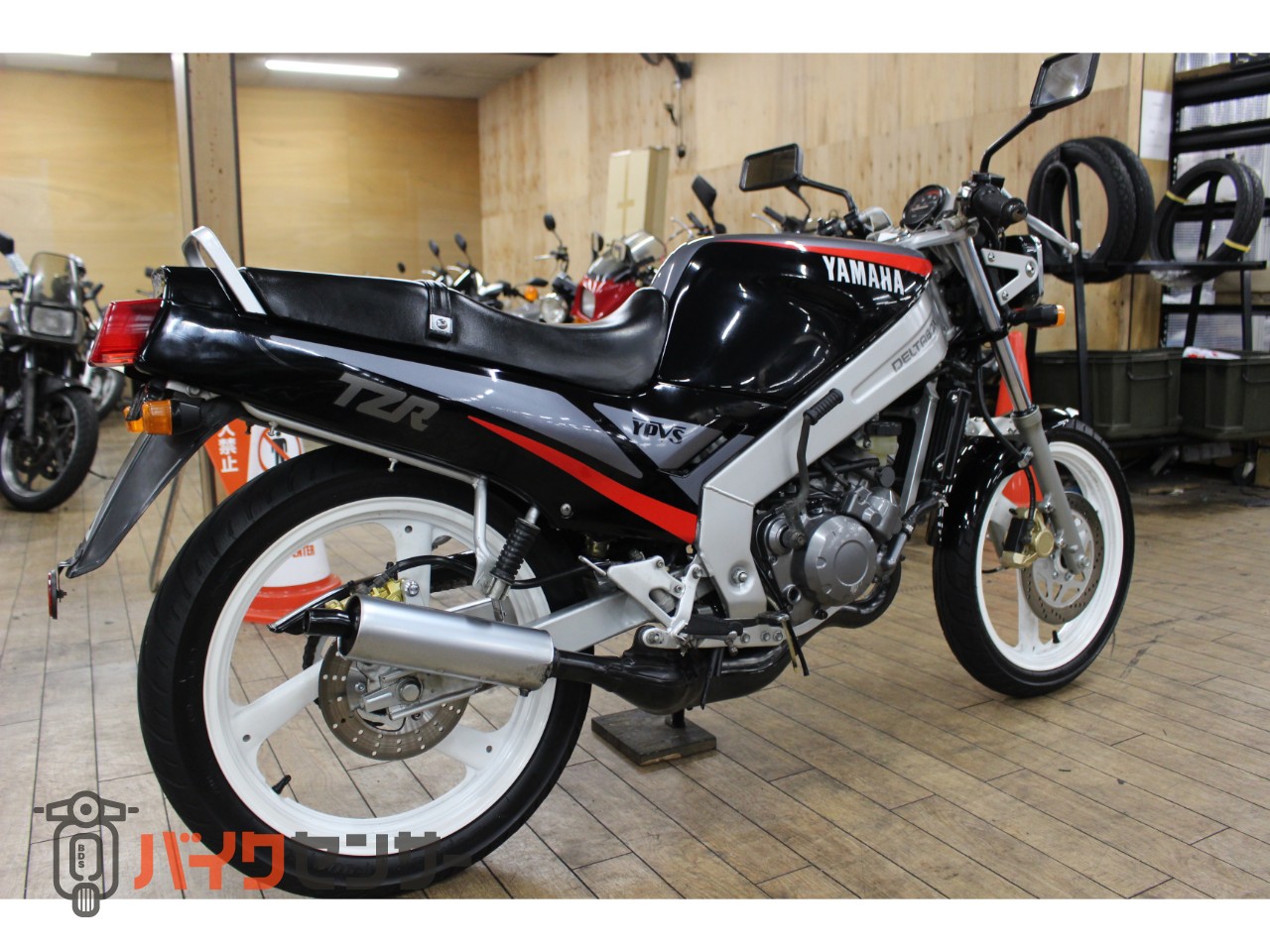 ヤマハ 大阪～整備済み TZR125 低走行 ノーマル車両 全国陸送