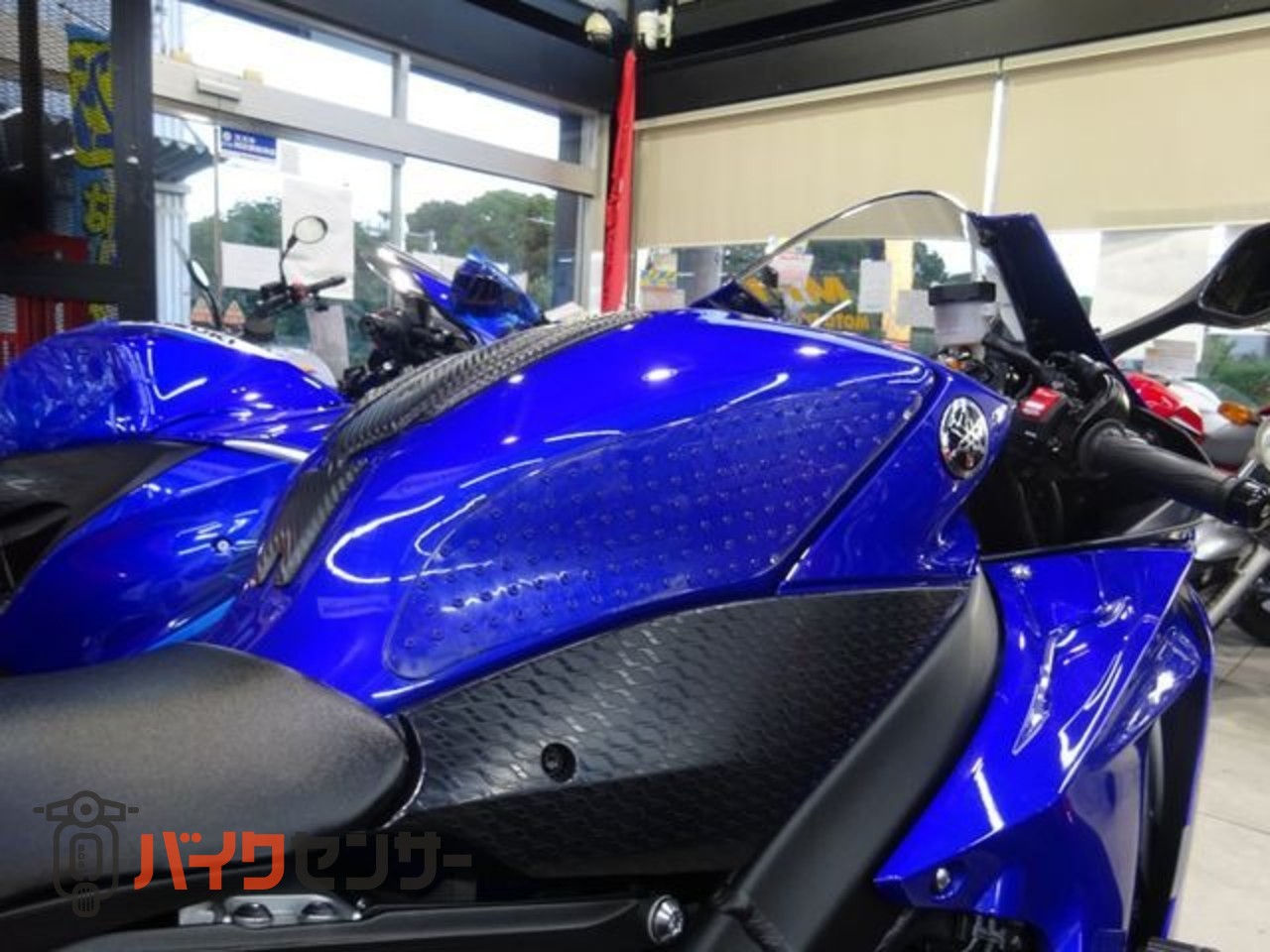 ヤマハ YZF-R6 社外マフラー 社外ラジエーターガード ETC USB マルチ
