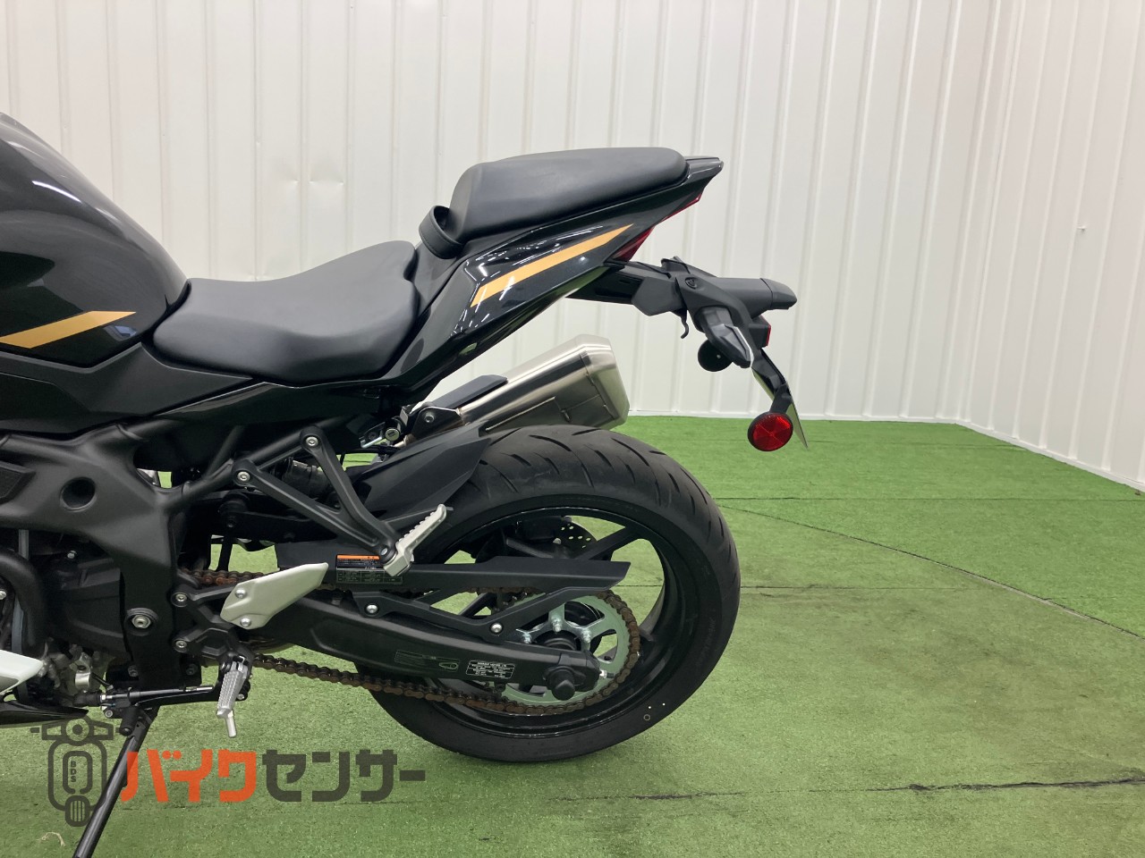カワサキ Ninja ZX-4R SE 純正マフラー クイックシフター フレーム