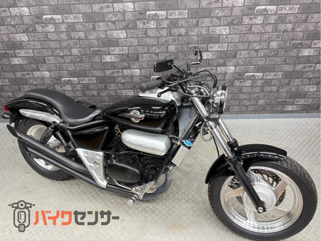 ホンダ マグナ250 社外マフラー カスタムハンドル シート サイドバック