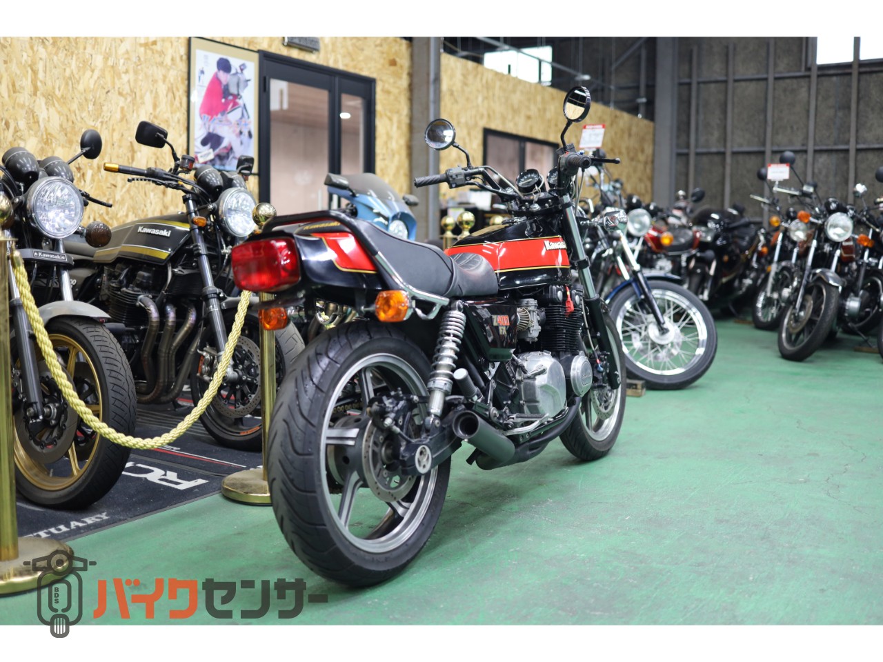 カワサキ カワサキ ZEPHYR400 Z400FX仕様 E4B外装