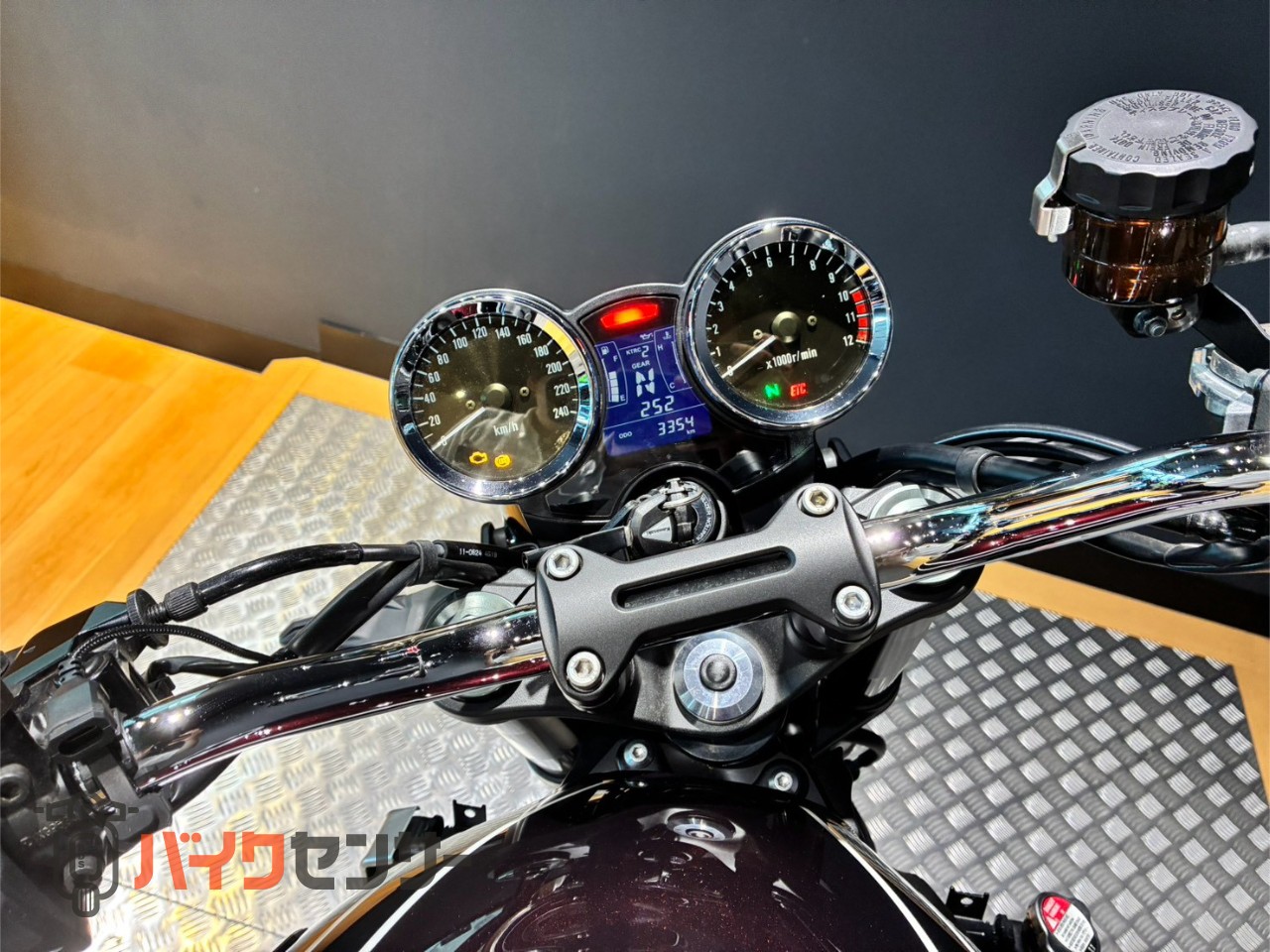 やす！ カワサキ Z900RS 2025年モデル ETC2.0標準装備 B696701| BDSバイクセンサー
