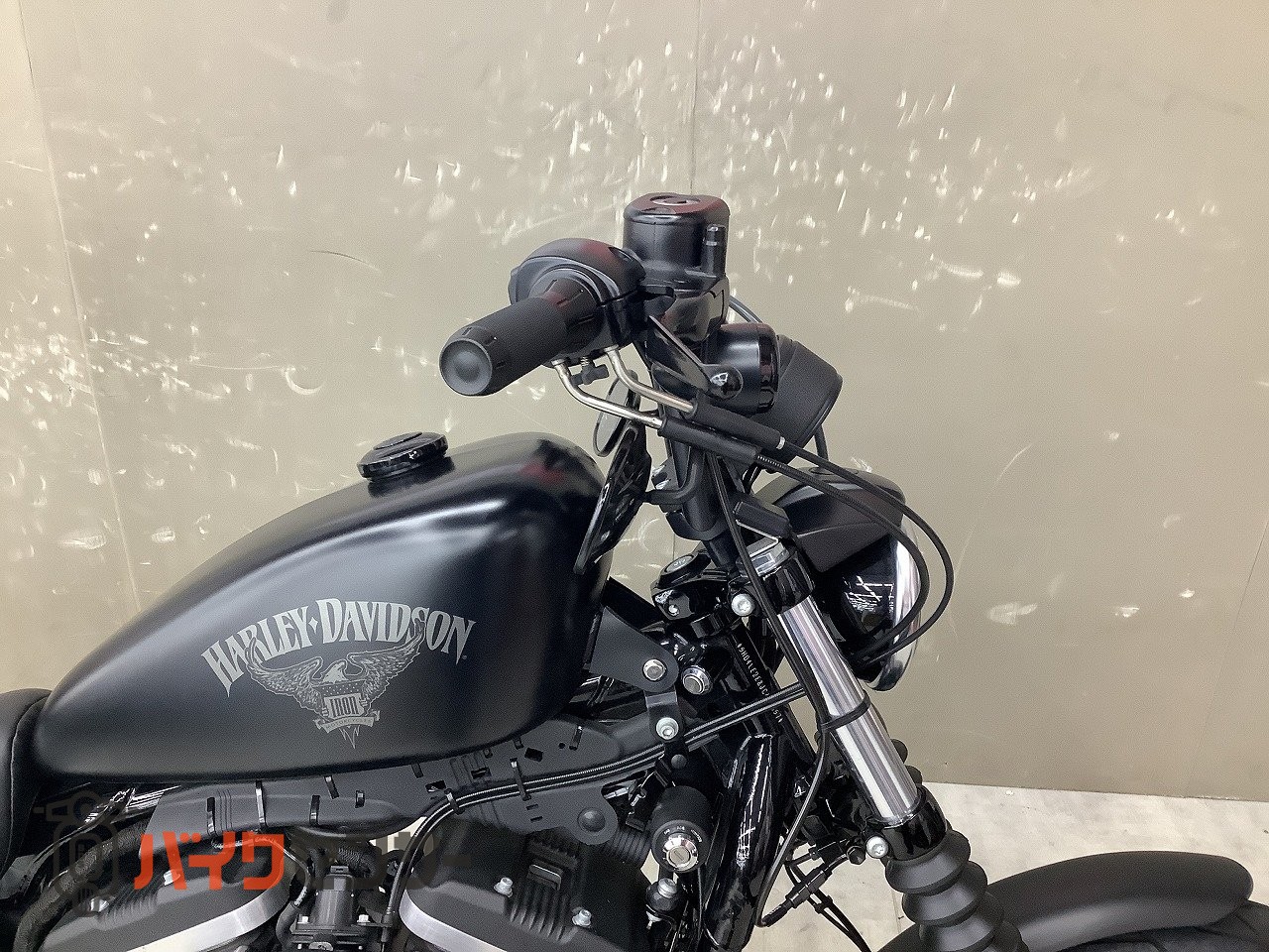 ハーレーダビッドソン Sportster 883 Iron [ XL883N ]VANCE&HINES