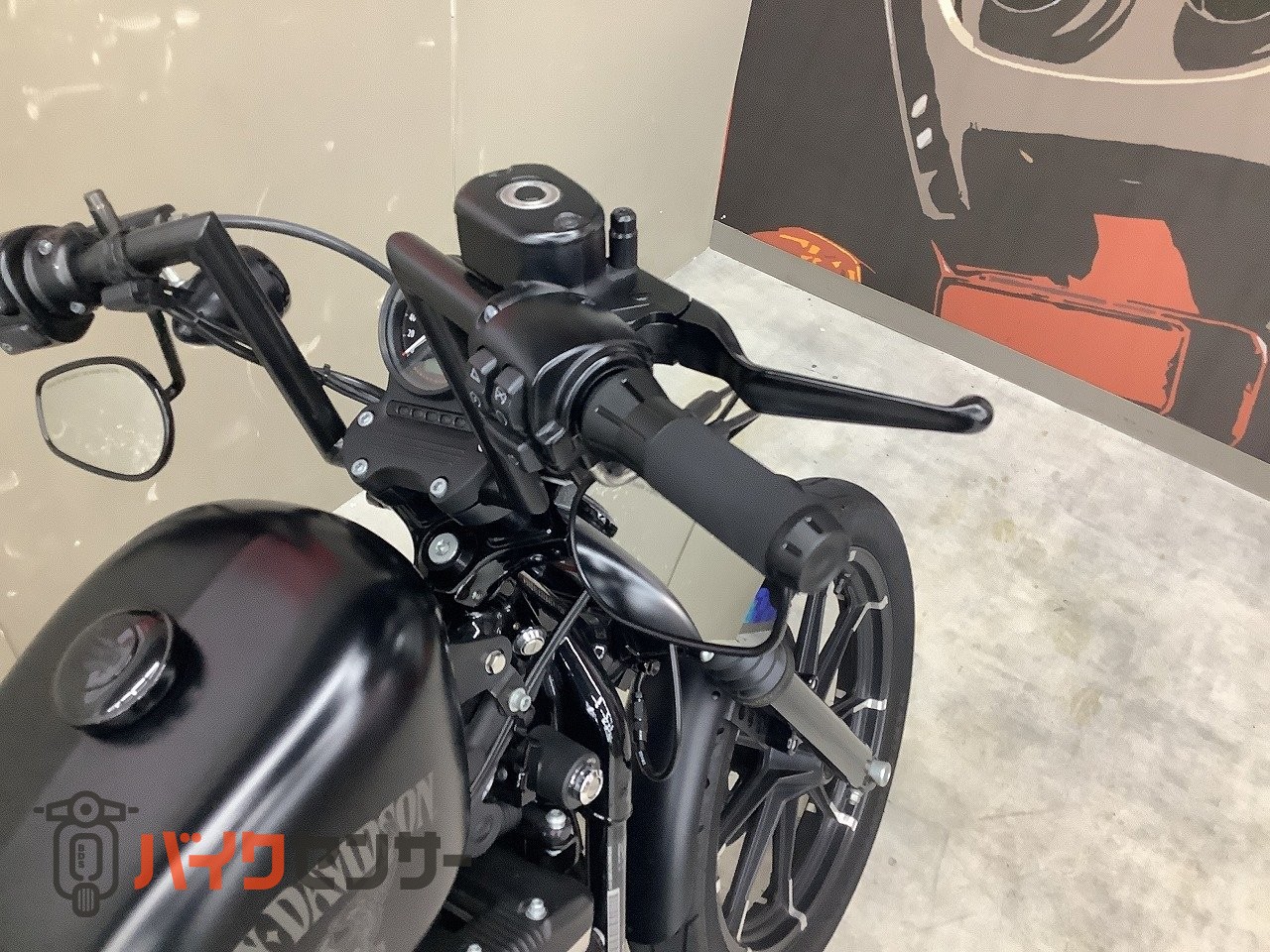VANCE &HINES ハーレダビッドソン XL883N マフラー ハーレーダビッドソン Sportster 883 Iron [ XL883N ]VANCE&HINES