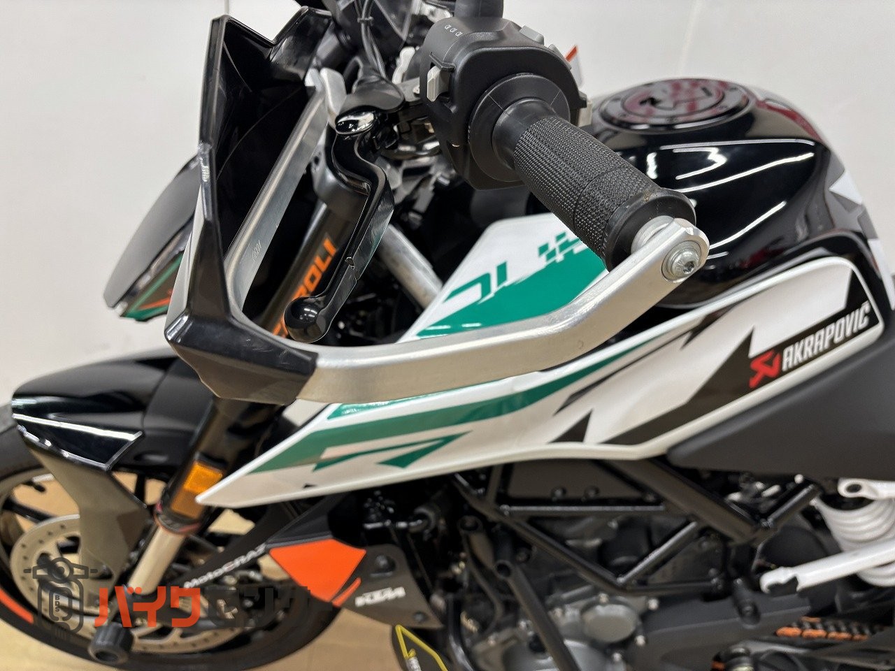 KTM 390DUKE 2021年モデル アクラポビッチ製サイレンサー