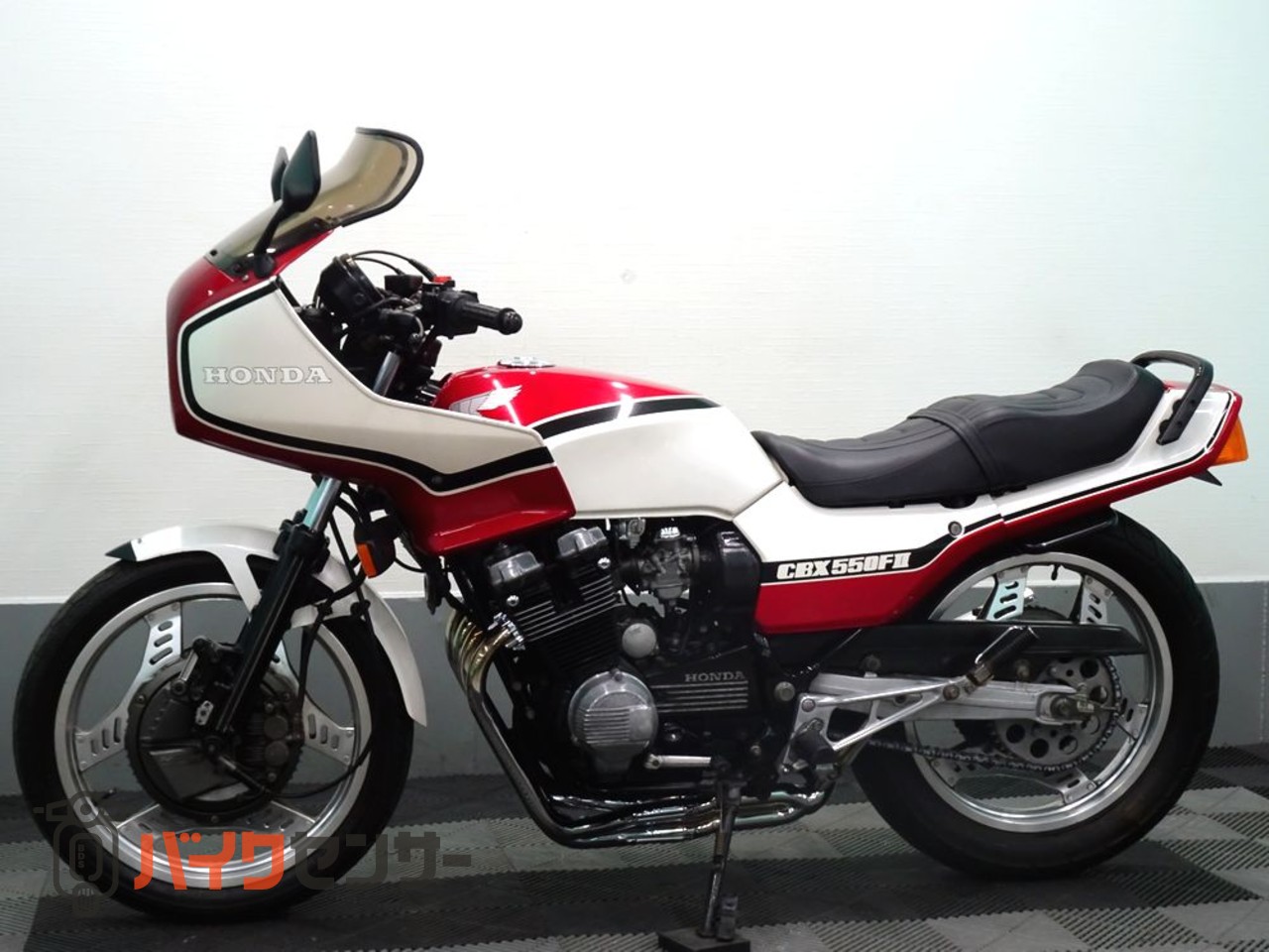 ホンダ 雰囲気抜群！！ CBX550F PC04 RPMフルエキ インテグラカウル