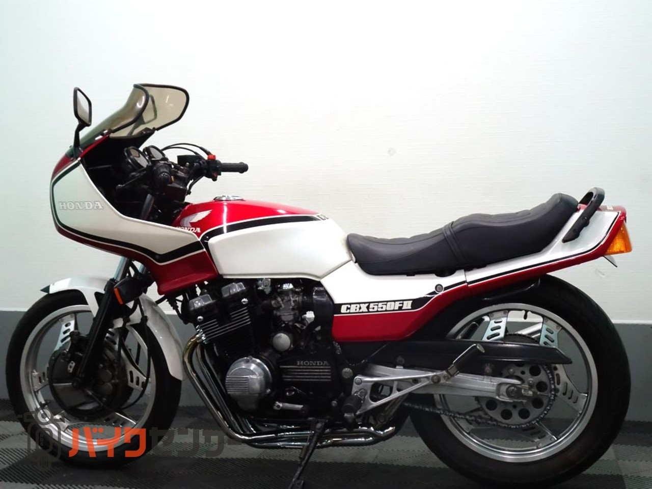 ホンダ 雰囲気抜群！！ CBX550F PC04 RPMフルエキ インテグラカウル