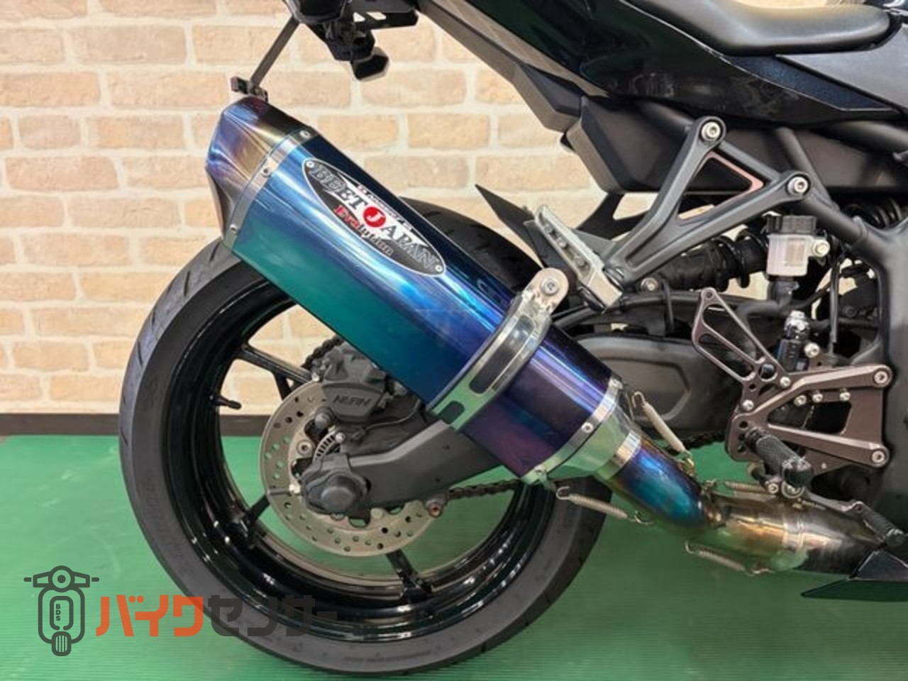 カワサキ ZX-25R BEETマフラーフルエキ babyfaceバックステップ