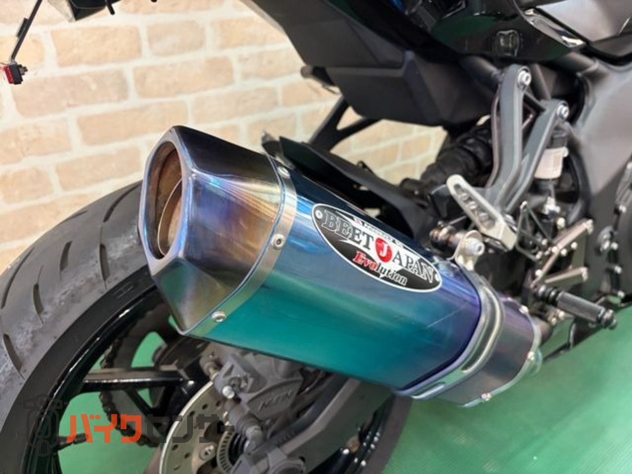 BABYFACEマフラー GSX-R750？DAEG XJR CB カワサキ ZX-25R BEETマフラーフルエキ babyfaceバックステップ
