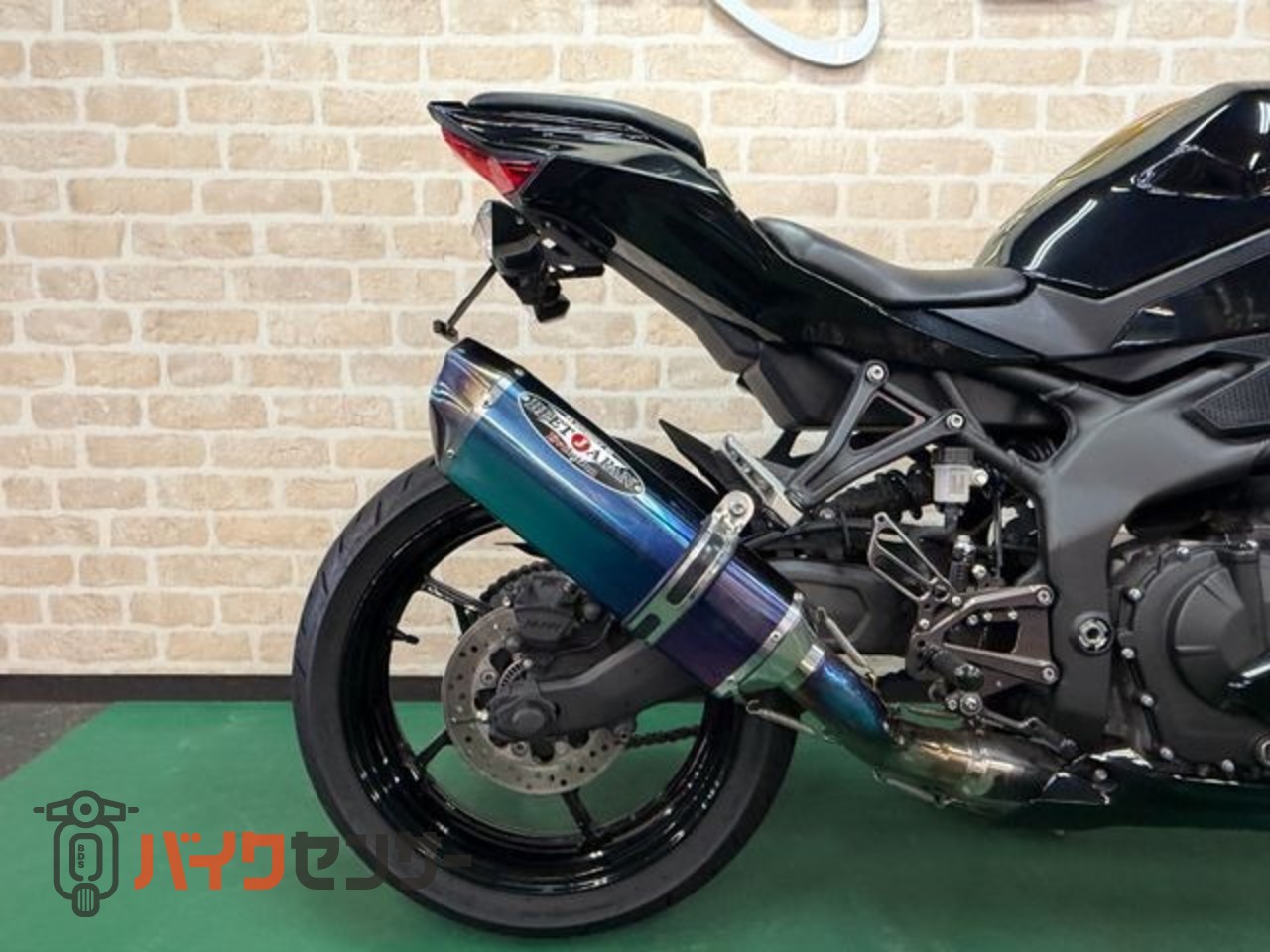 カワサキ ZX-25R BEETマフラーフルエキ babyfaceバックステップ