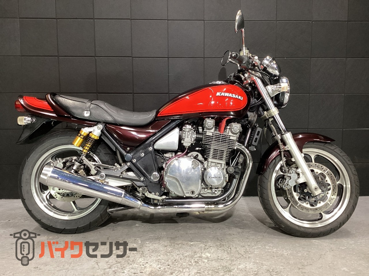 ＺＥＰＨＹＲχ(カワサキ)金属製バイクモデル 約15cm「レッドバロンノベルティ カワサキ ゼファー1100 乗出整備済・車検残(R10年9月迄)・火の玉カラー