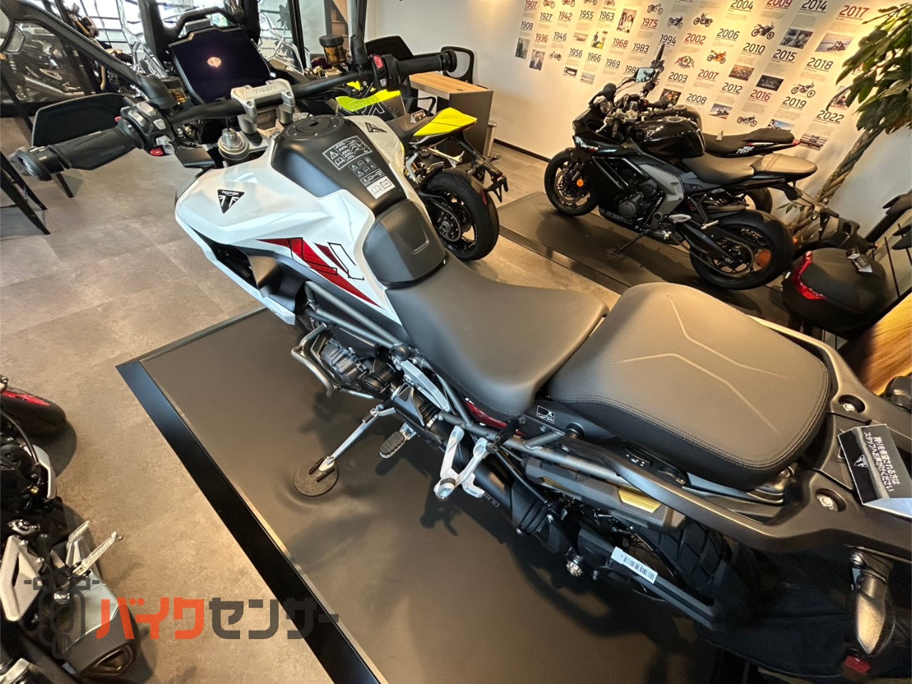 トライアンフ タイガー1200デザートエディション グリップヒーター