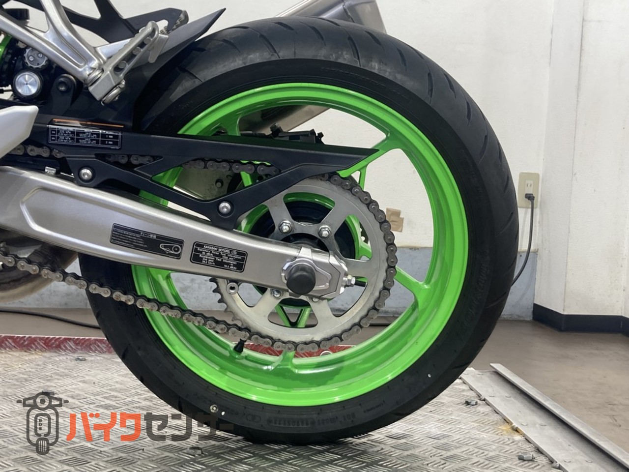 カワサキ NINJA ZX-4RR 79881 走行距離7108km 約80馬力 ABS