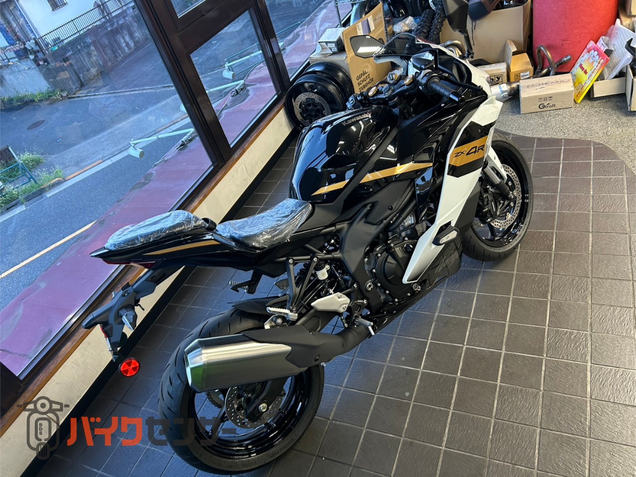 カワサキ Ninja ZX-4R SE 2026年式 ホワイト×ブラック クイック