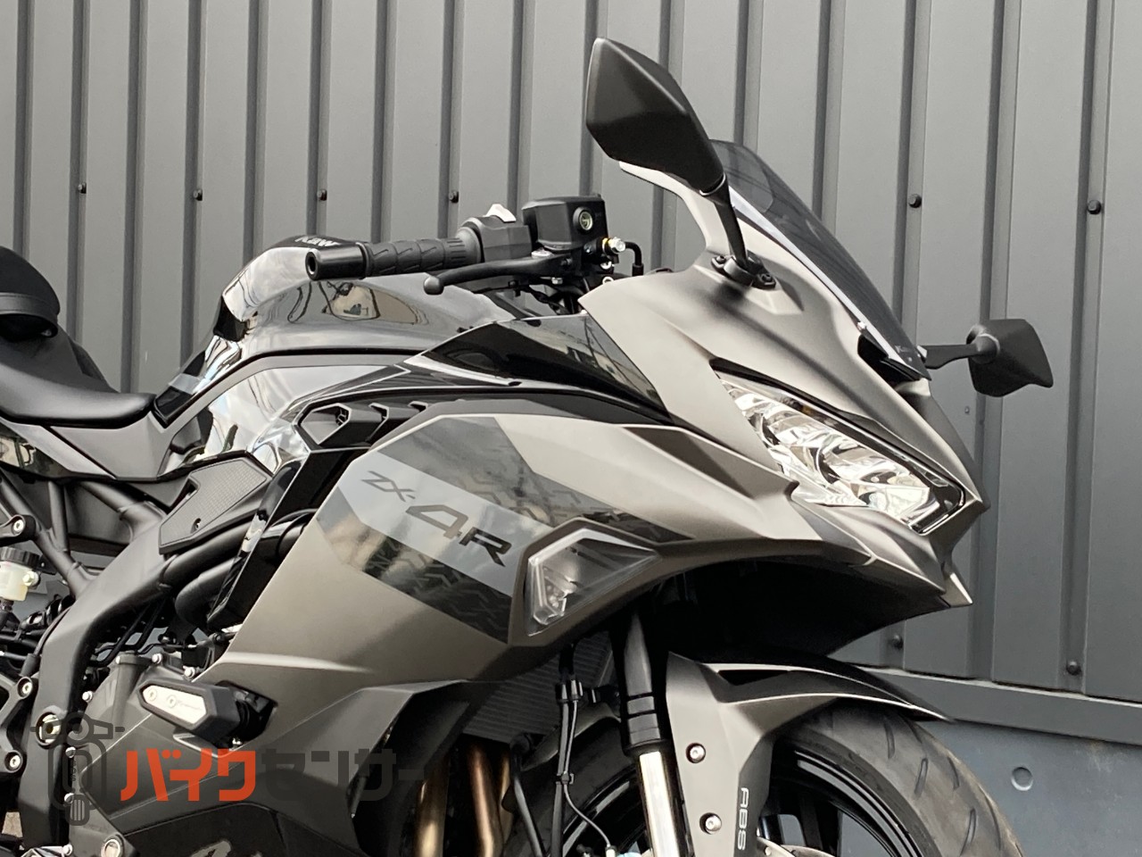 カワサキ NINJA ZX-4R SE 2027 クイックシフター スモークウインド