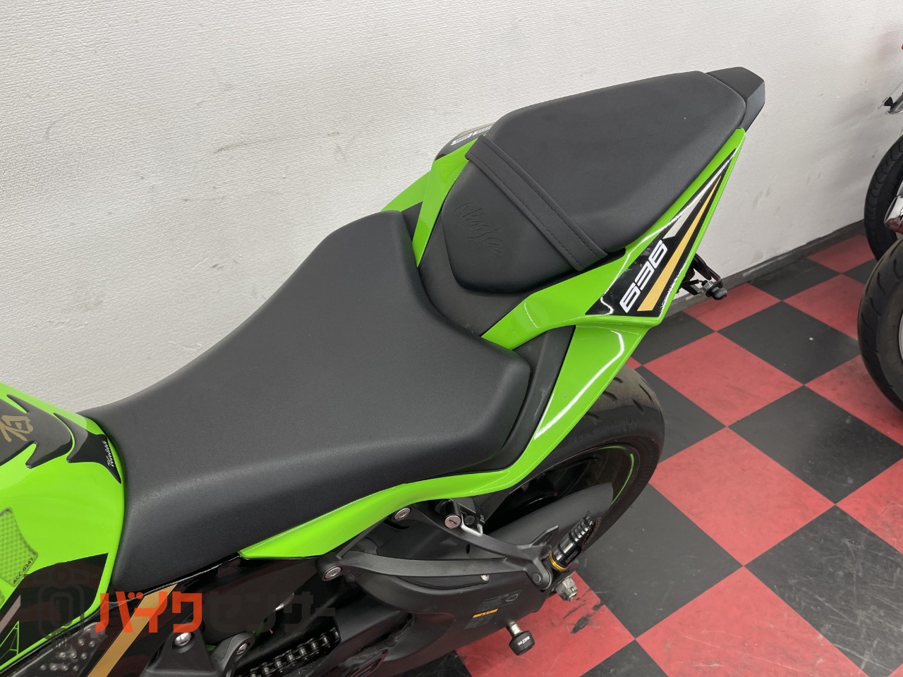 カワサキ Ninja ZX-6R KRT Edition 2020年モデル ストライカーバック