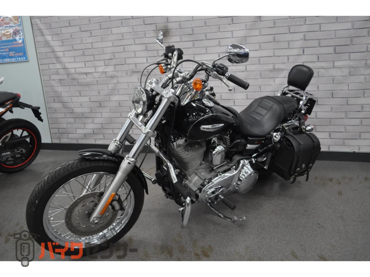 うみ ハーレーダビッドソン FXDC Super Glide Custom B697806| BDSバイク