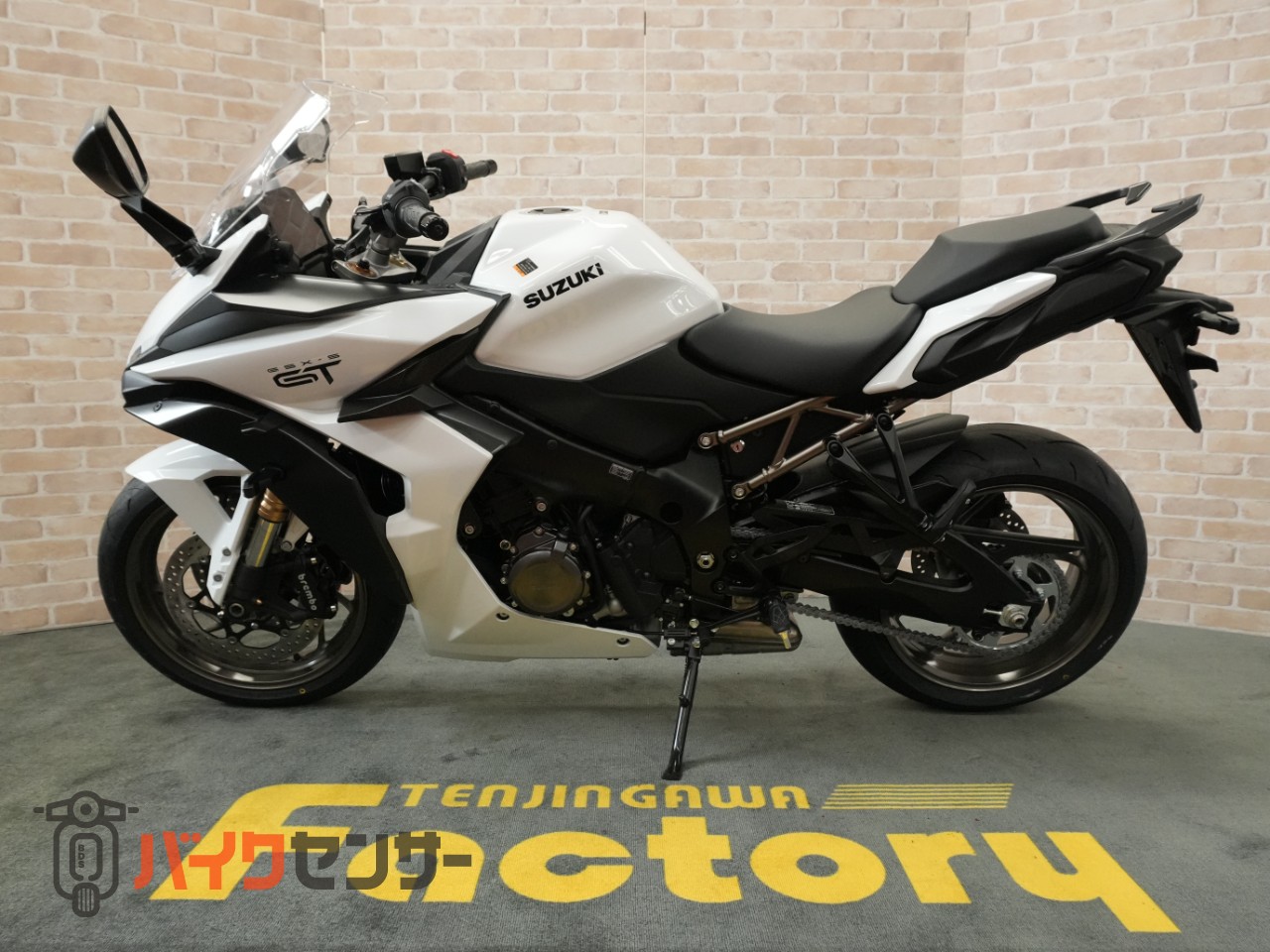 スズキGSX-S1000GT 2026年モデル USB ETC標準装備 ブリリアント