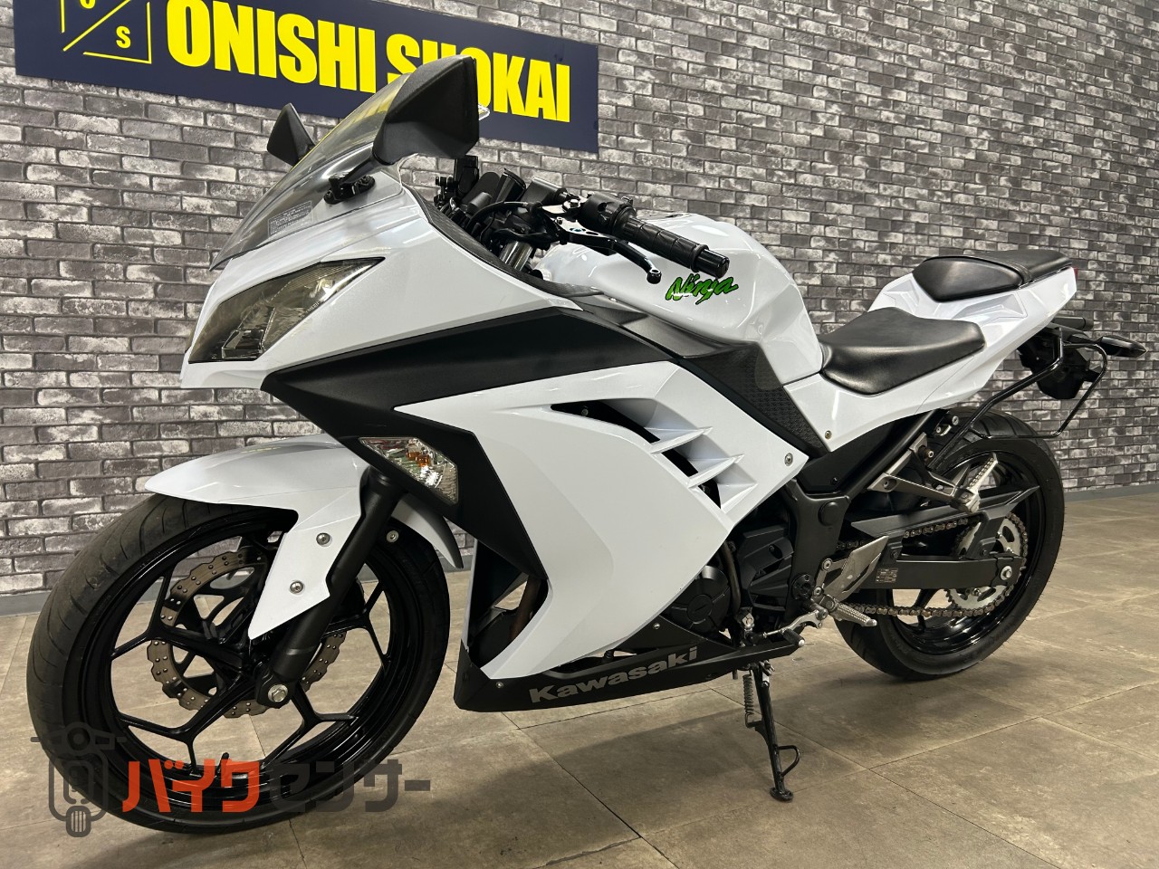 しろ カワサキ Ninja250 B697946| BDSバイクセンサー