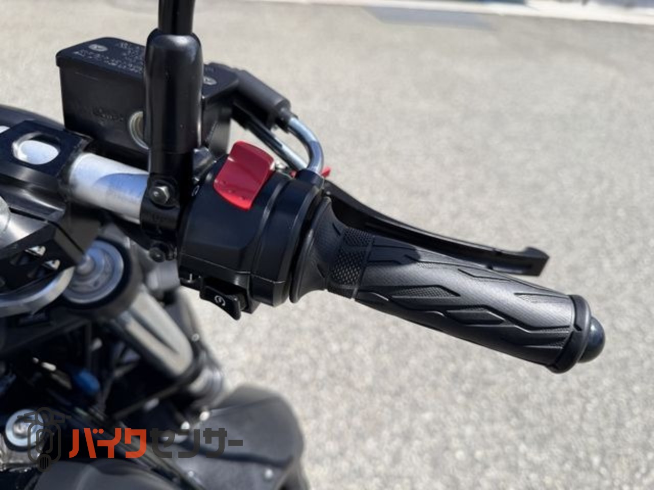 スズキ グラディウス400 ヨシムラ製スリップオンマフラー・ETC・USB