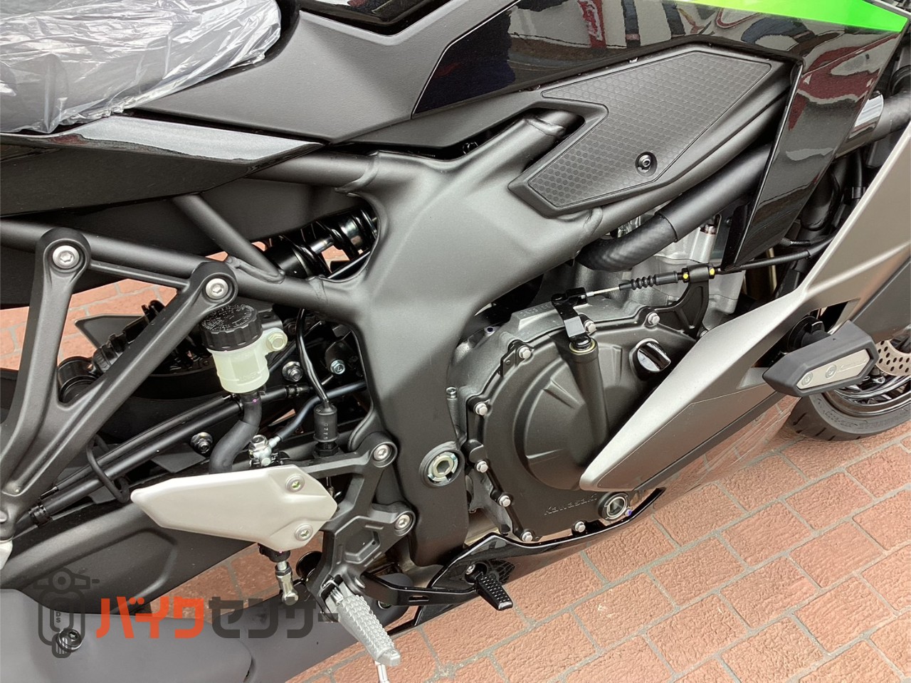 カワサキ Ninja ZX-25R SE ABS、新車、約50馬力 B698259| BDSバイク