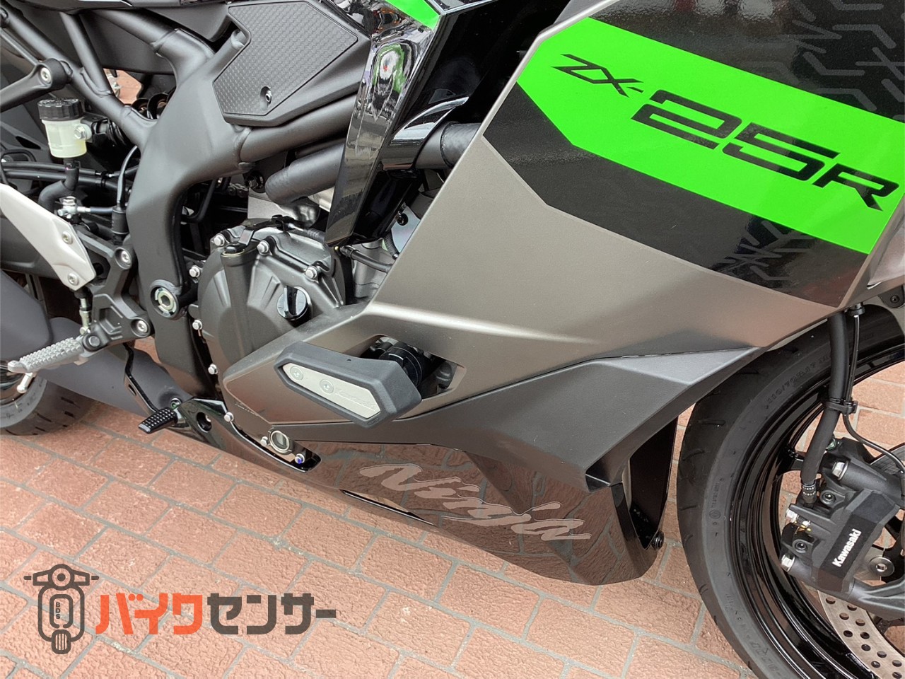 カワサキ Ninja ZX-25R SE ABS、新車、約50馬力 B698259| BDSバイク