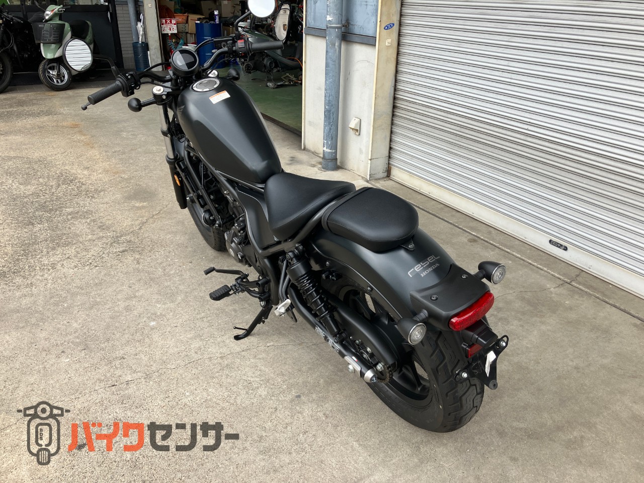 ホンダ レブル250 マットブラック 中古 2023ﾓﾃﾞﾙ ETC2.0装備 B698456