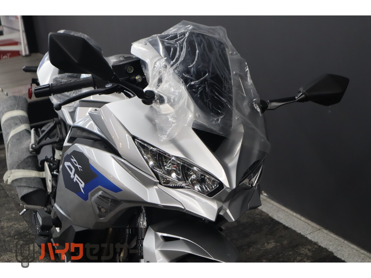 カワサキ Ninja ZX-4R SE 2027モデル 新車 即納可能！ B698471| BDS