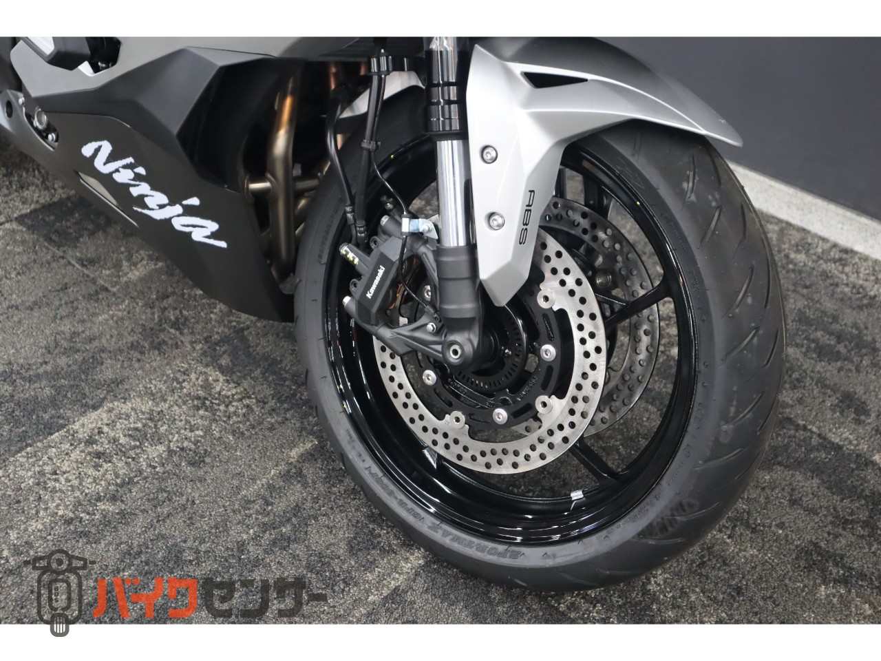 カワサキ Ninja ZX-4R SE 2027モデル 新車 即納可能！ B698471| BDS