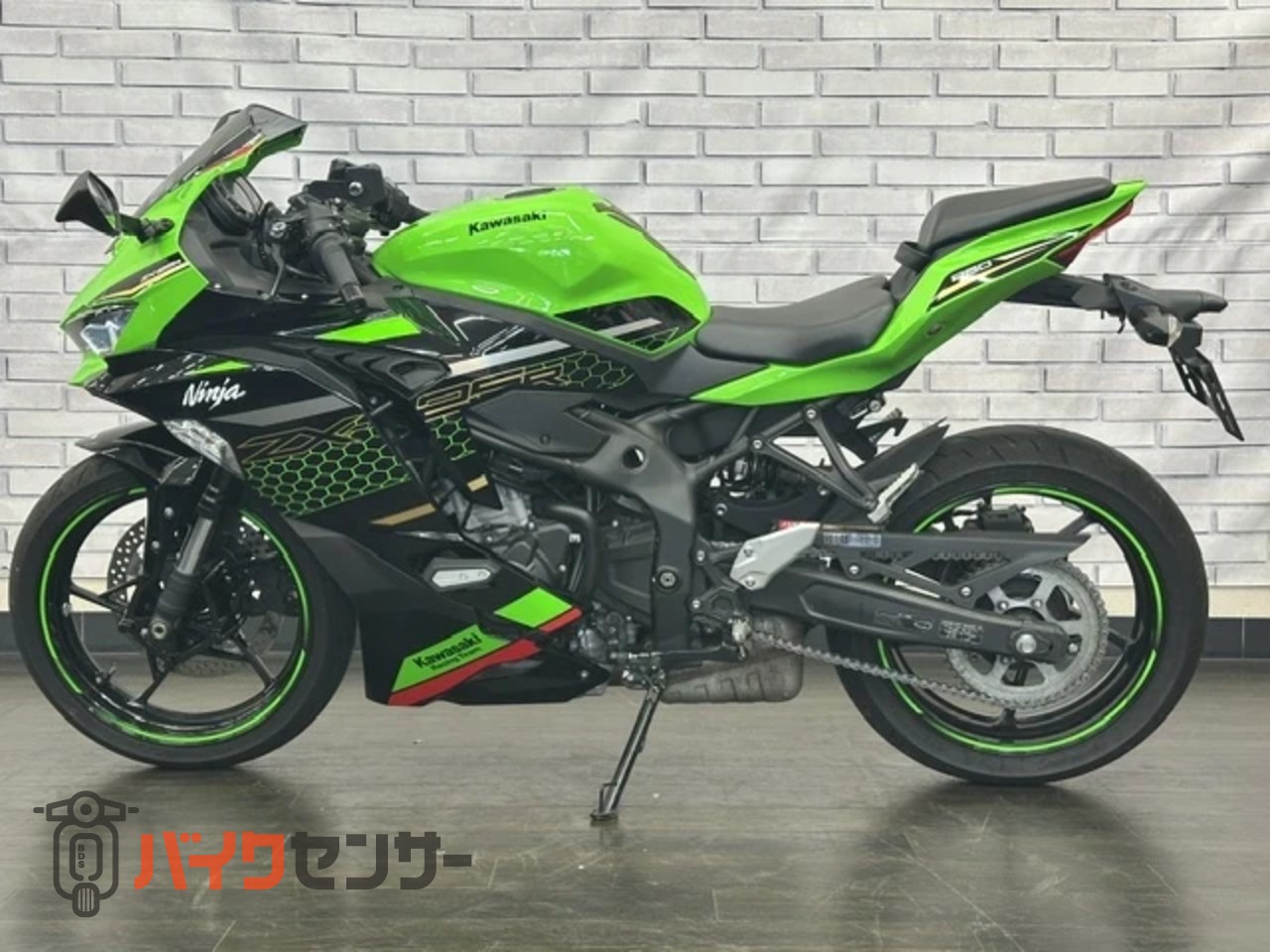 のり カワサキ ZX-25R SE B698481| BDSバイクセンサー