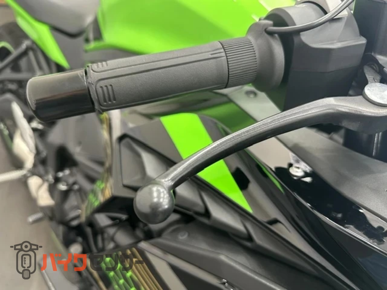 カワサキ ZX-25R SE B698481| BDSバイクセンサー