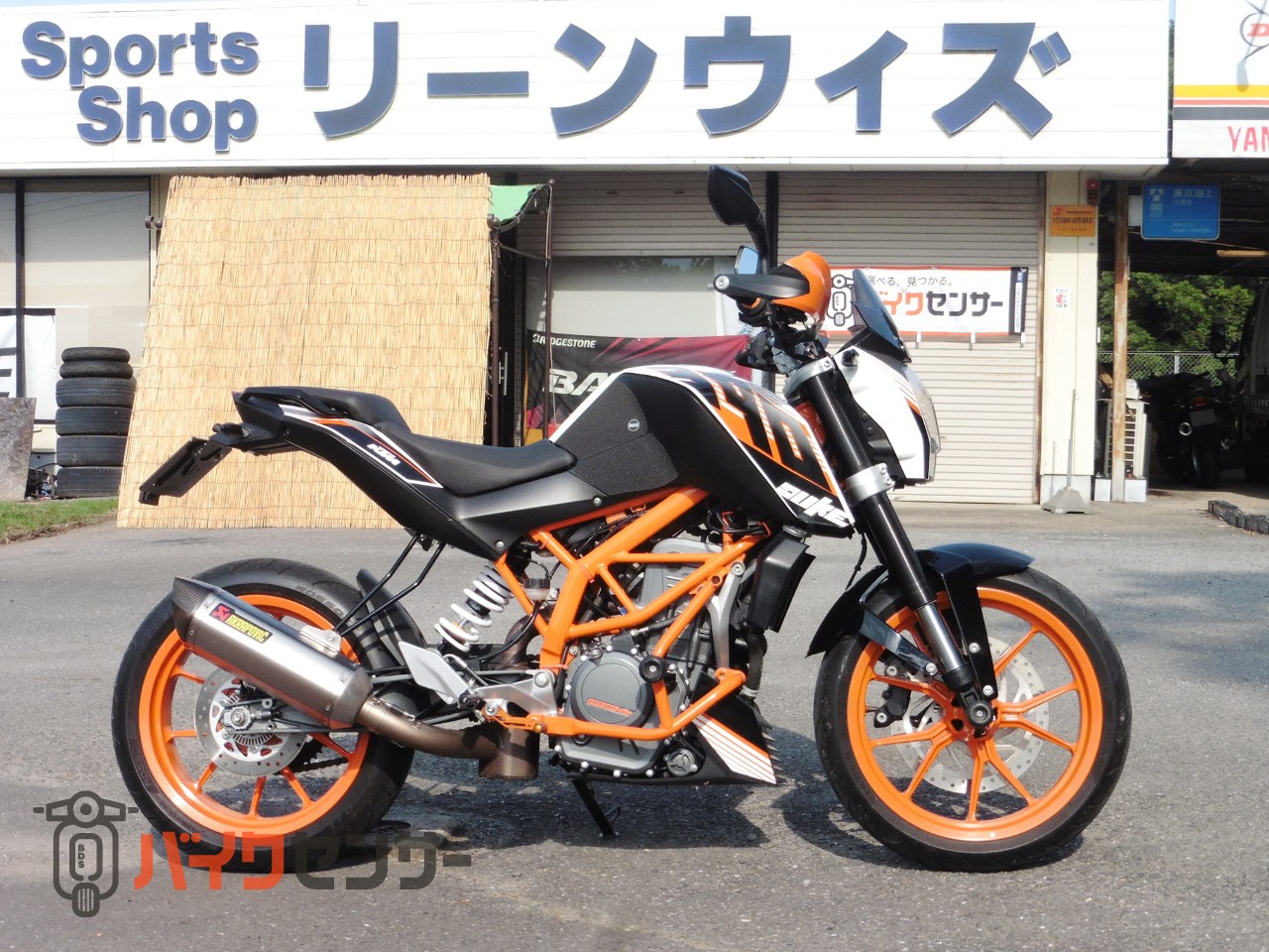 KTM 390デューク アクラマフラー エンジンガード エンジン始動 画有り