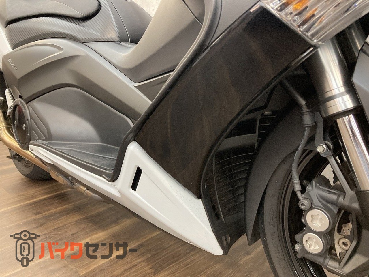 ヤマハ TMAX530 2015年モデル ヨシムラフルエキマフラー