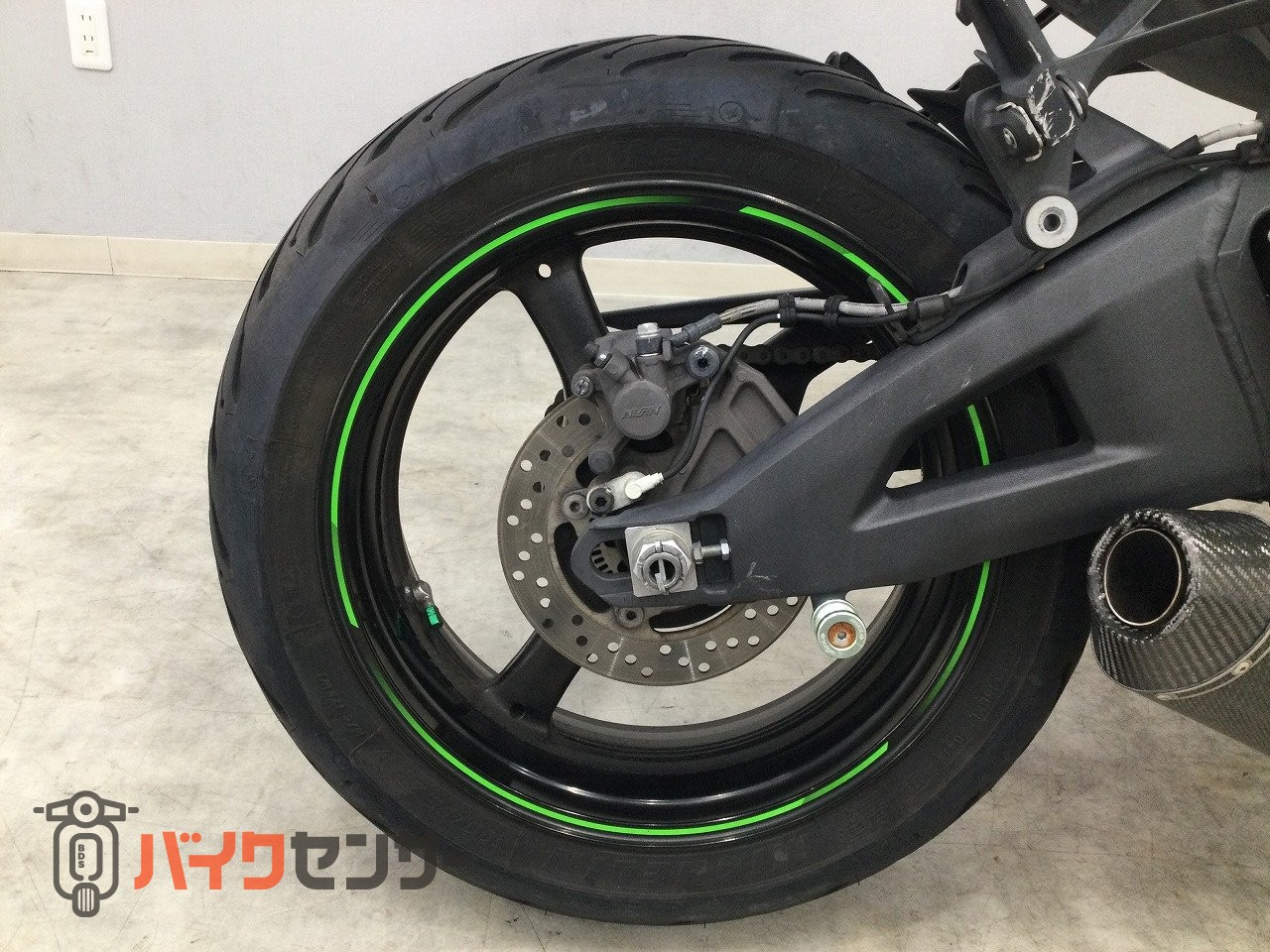 カワサキ Ninja ZX-10R 2017年モデル Activeフェンダーレスキット USB