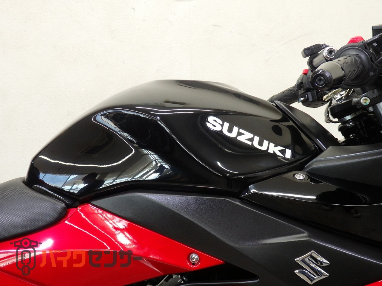 スズキ GSX250R ABS DN12B 2023年式モデル USB マルチ