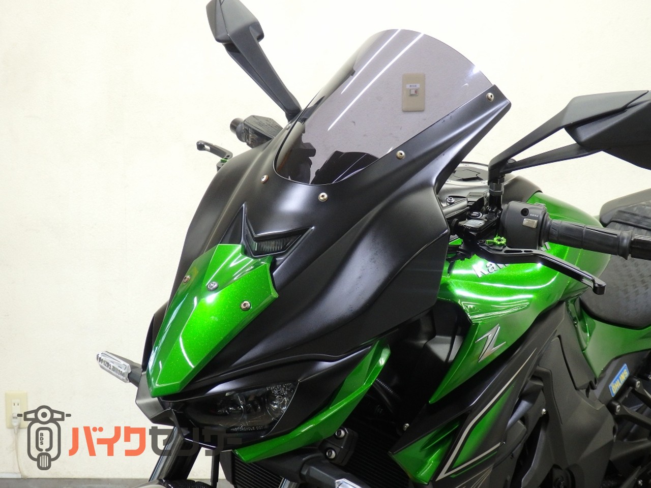 カワサキ Z1000 ZXT00W 2018年モデル オーリンズ製リアサス