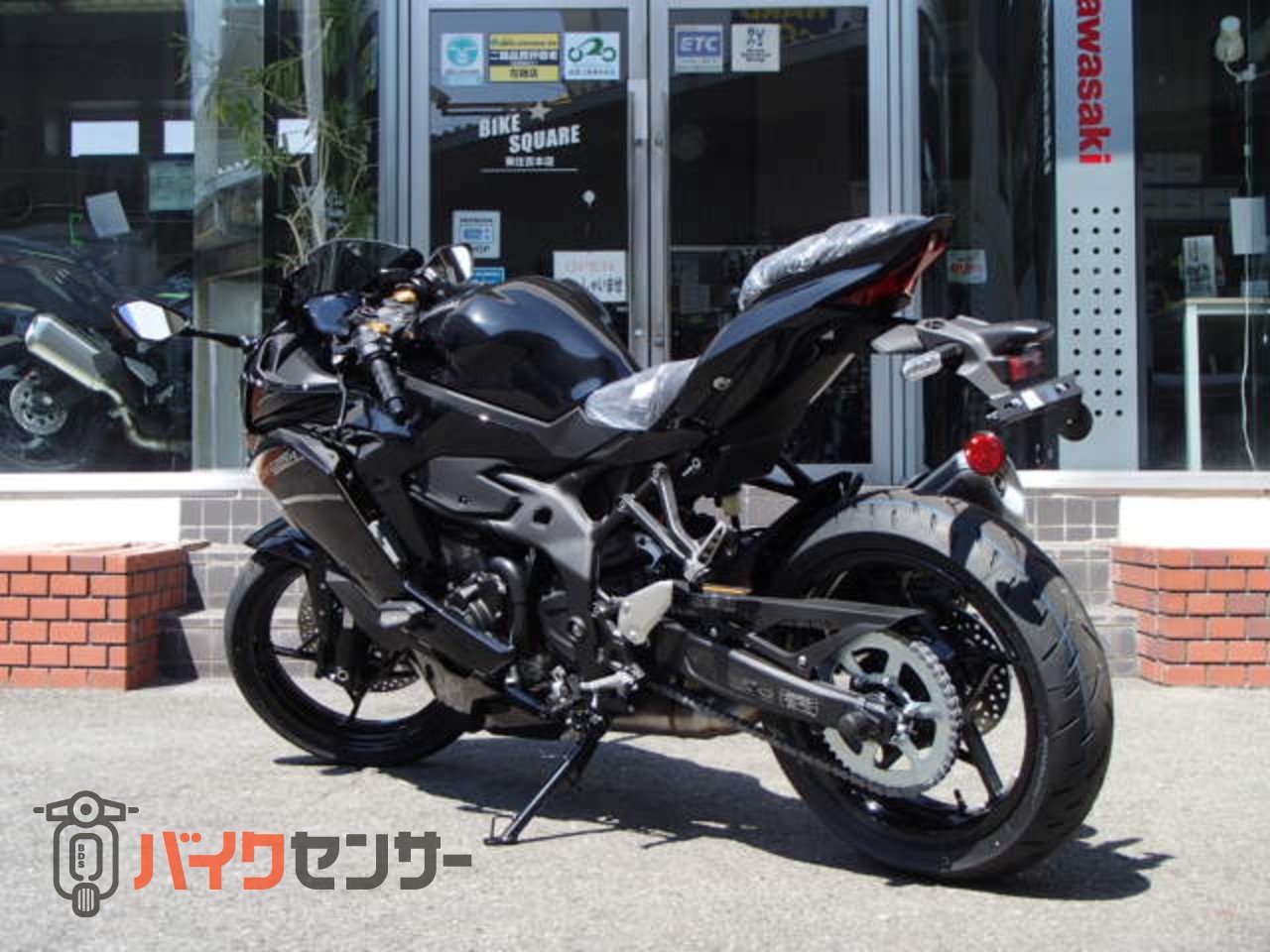 カワサキ NINJA ZX-25R SE 2027年モデル 新車 ABS B699454| BDS