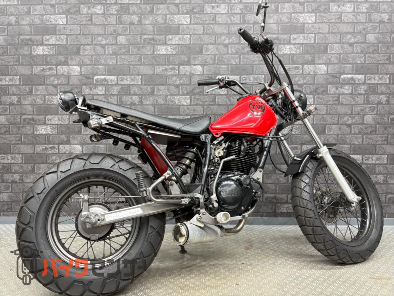 ヤマハ TW200 スーパートラップマフラー カスタムハンドル ヘッド