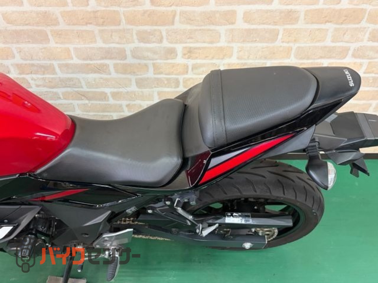 スズキ GSX250R ETC搭載 WR'Sマフラー puigスクリーン マルチバー