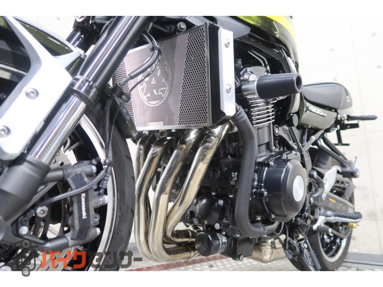 カワサキ Z900RS ZR900C USB エンジンスライダー フェンダーレス 80110