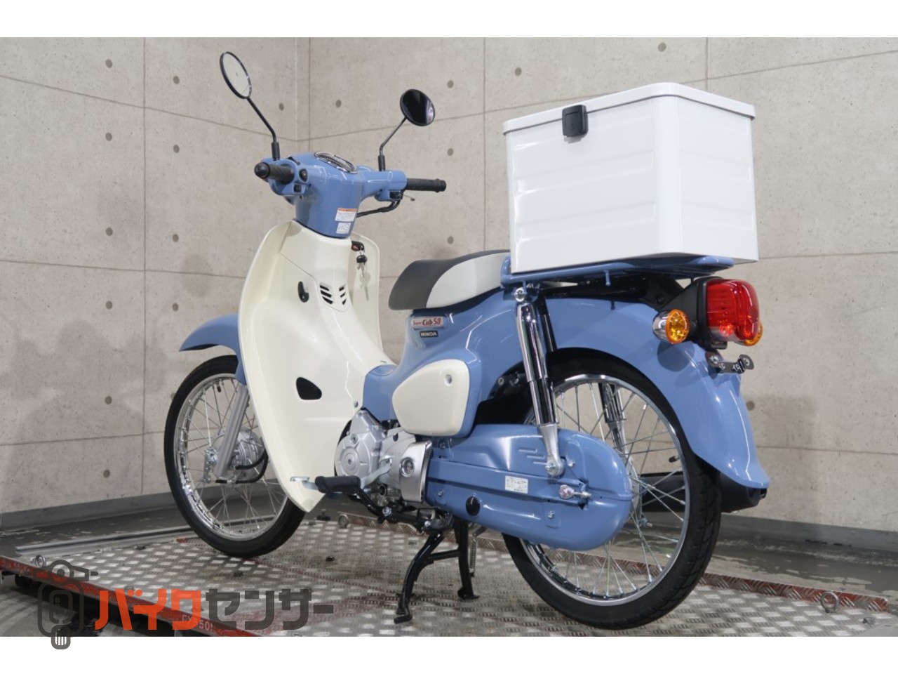 AA04 スーパーカブ 前後ハブ 穴状態良 商品の説明AA04 スーパーカブよ…
