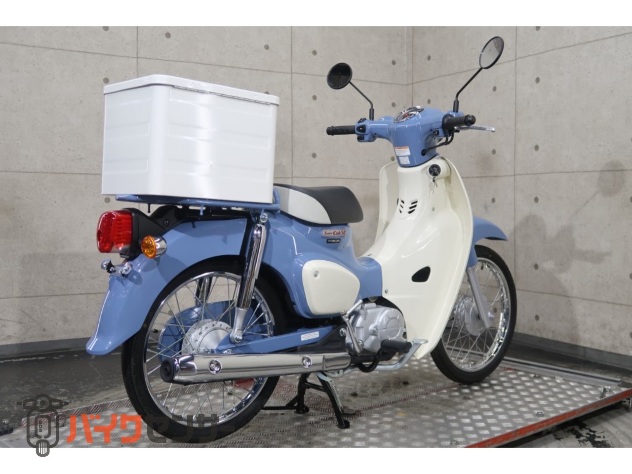 ホンダ スーパーカブ50 AA09 ファイナルエディション トップボックス