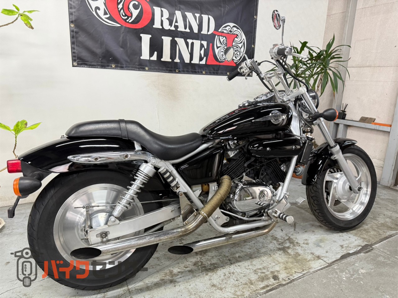 ホンダ マグナ250 V-TWIN MAGNA スラッシュマフラー ロボットハンドル