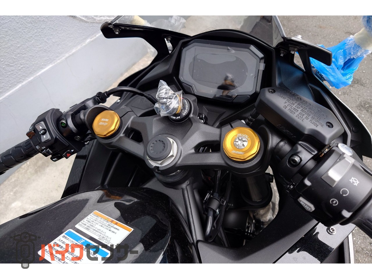 カワサキ Ninja ZX-4R SE 2027モデル グレー×ブラック クイック